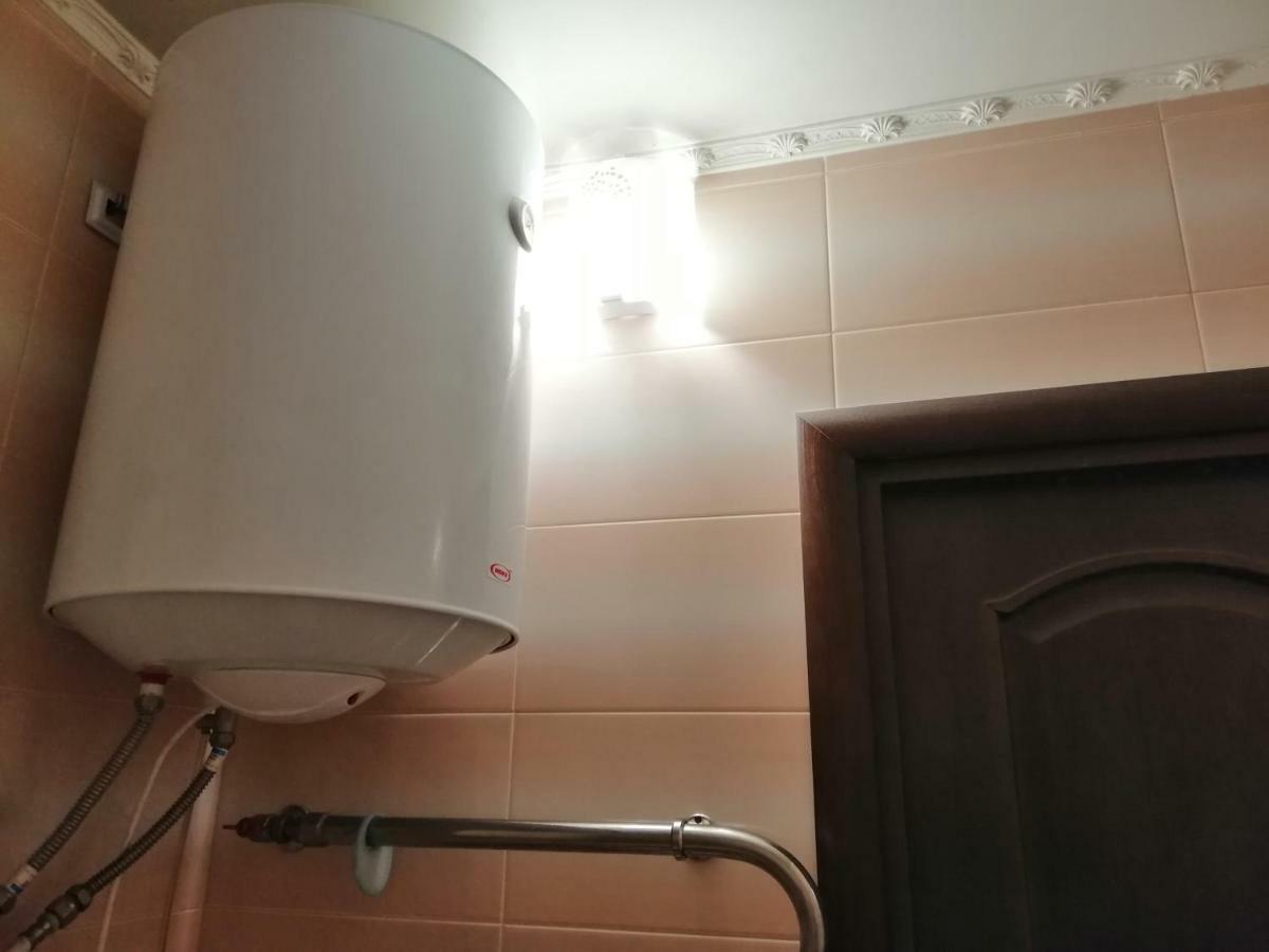 Apartments On Dontsya, 12 Kiev Bagian luar foto