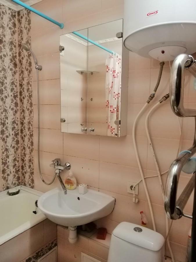 Apartments On Dontsya, 12 Kiev Bagian luar foto