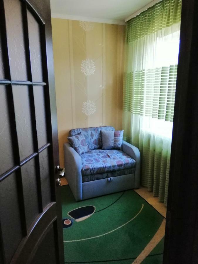 Apartments On Dontsya, 12 Kiev Bagian luar foto